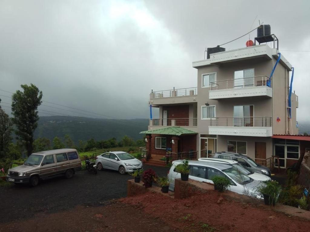 Hotel Magic Mountain,Mahābaleshwar Exteriér fotografie